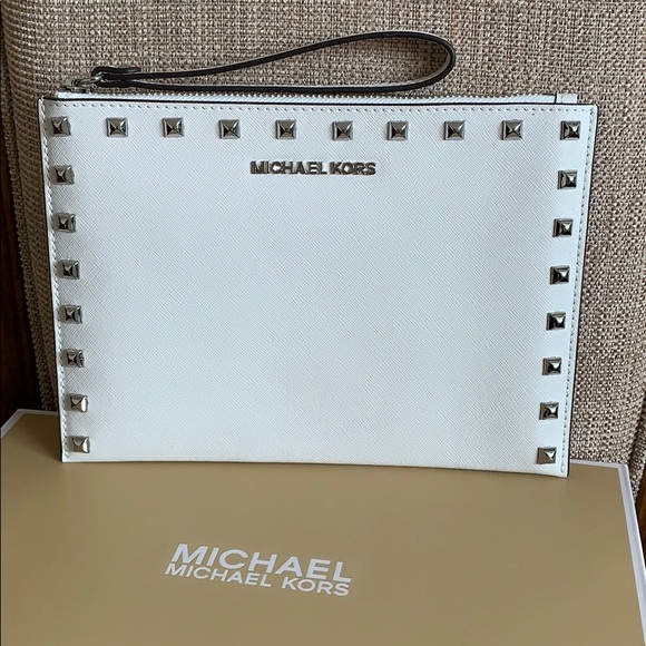 Michael Kors Leather XL Zip Clutch Wristlet White - Picture 1 of 15